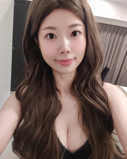 Ada, Auckland — verified escort profile