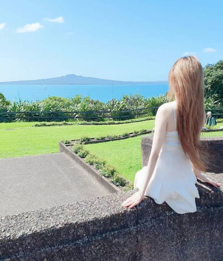 Sally, 23yo Taiwanese escort in Auckland CBD offering private services