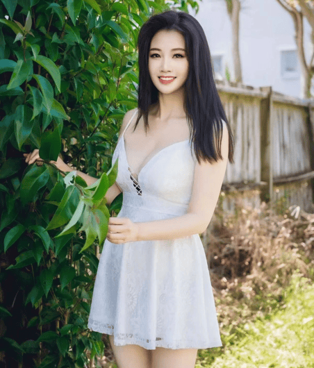 Candy - Photo 6