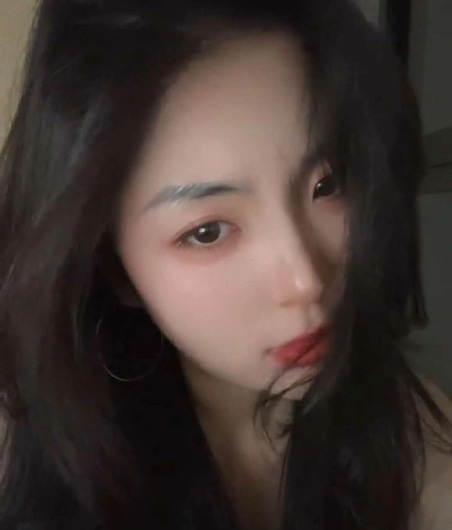 Luna - Photo 2