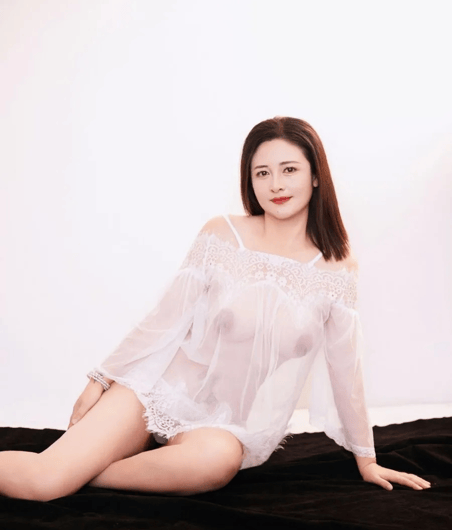 Lisa - Photo 2