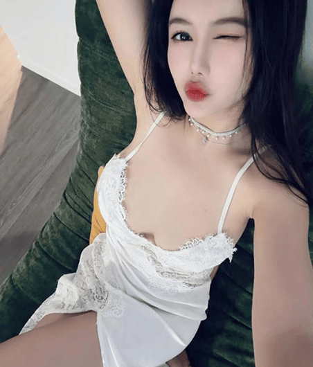 Aileen - Photo 2