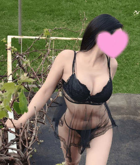 Sue - Photo 5