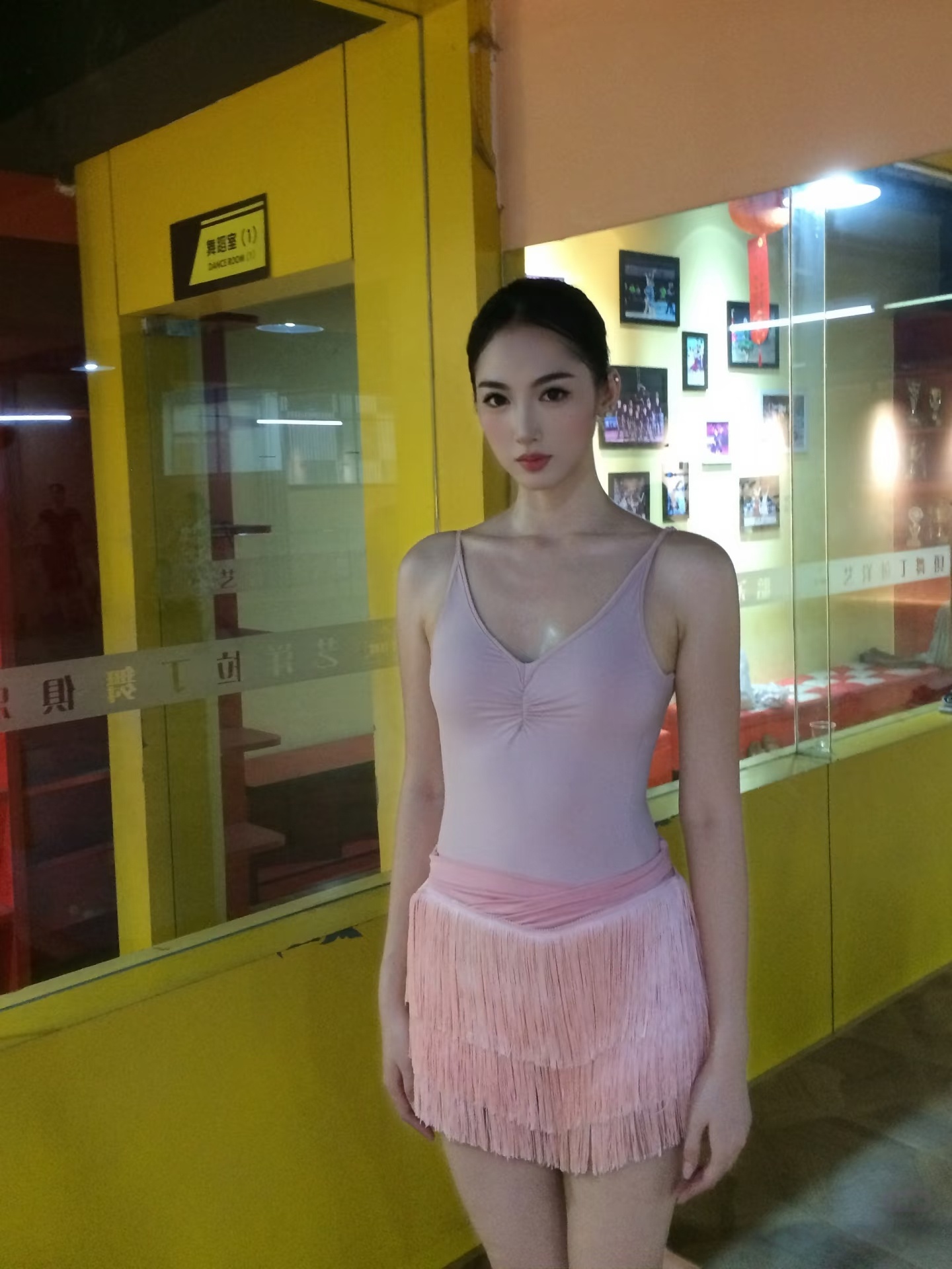 Allison - Photo 6
