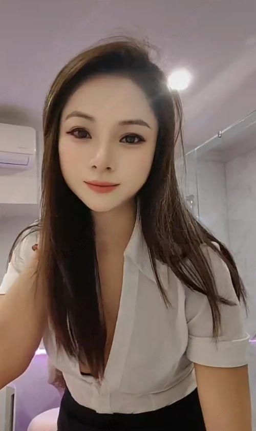 Nini, 27-year-old Chinese escort in Epsom Auckland offering full service