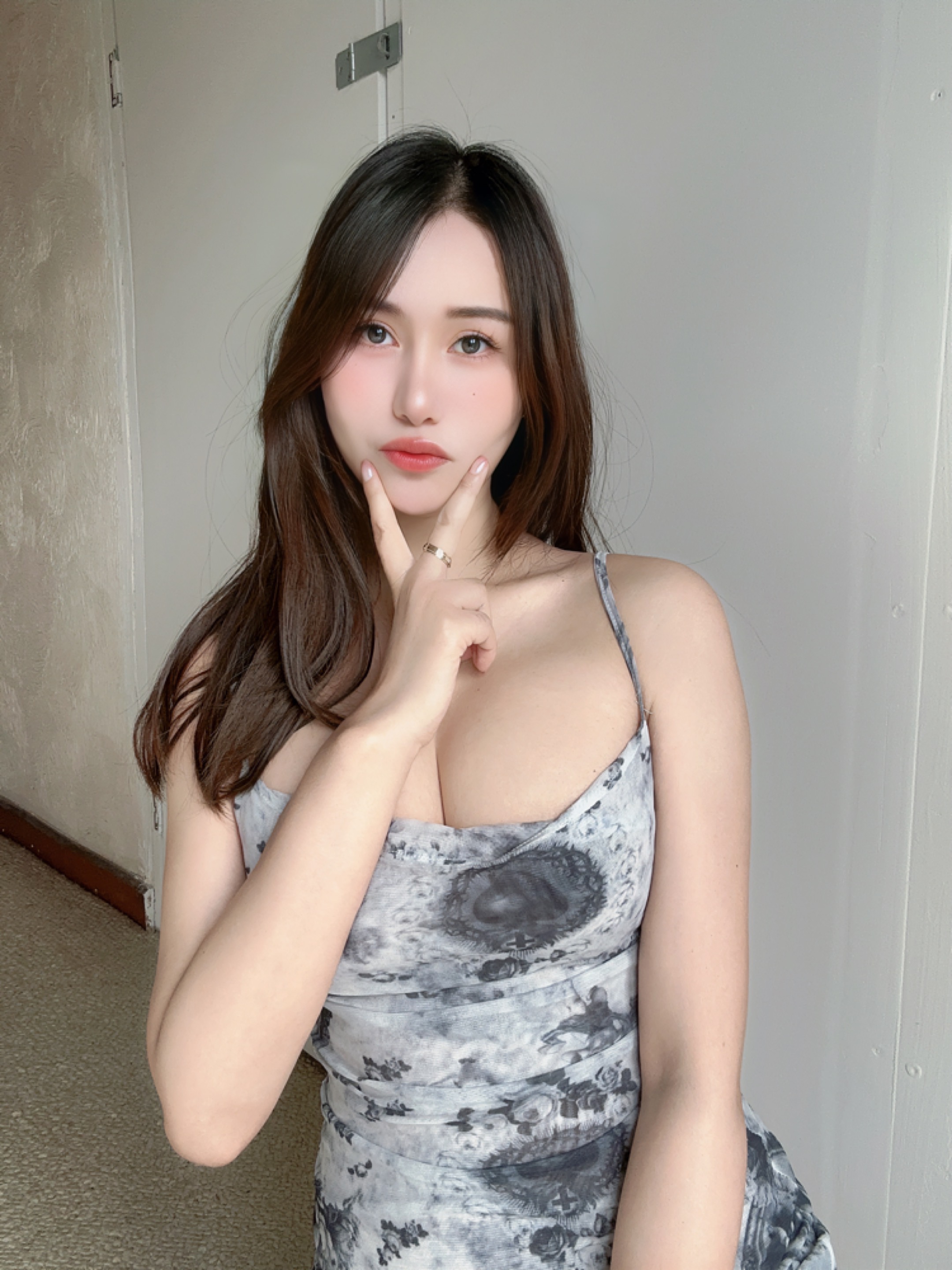 Avery - Photo 1