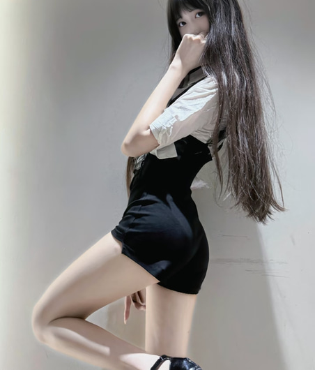 Ava, 26-year-old Korean escort in Ashbury Sydney, available for private incalls and outcalls