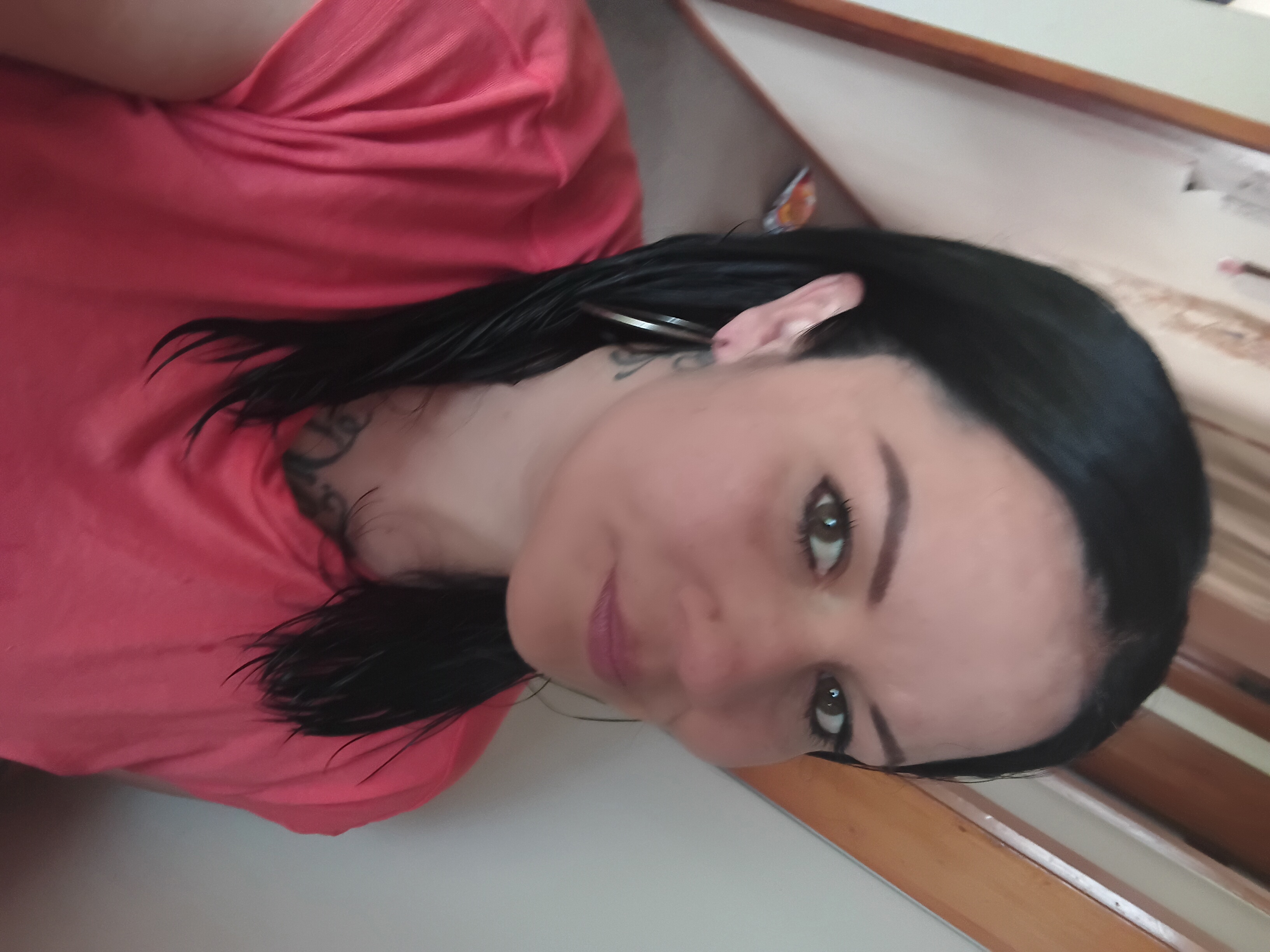 Cherry, 37-year-old NZ European private escort based in Palmerston North, Central North Island