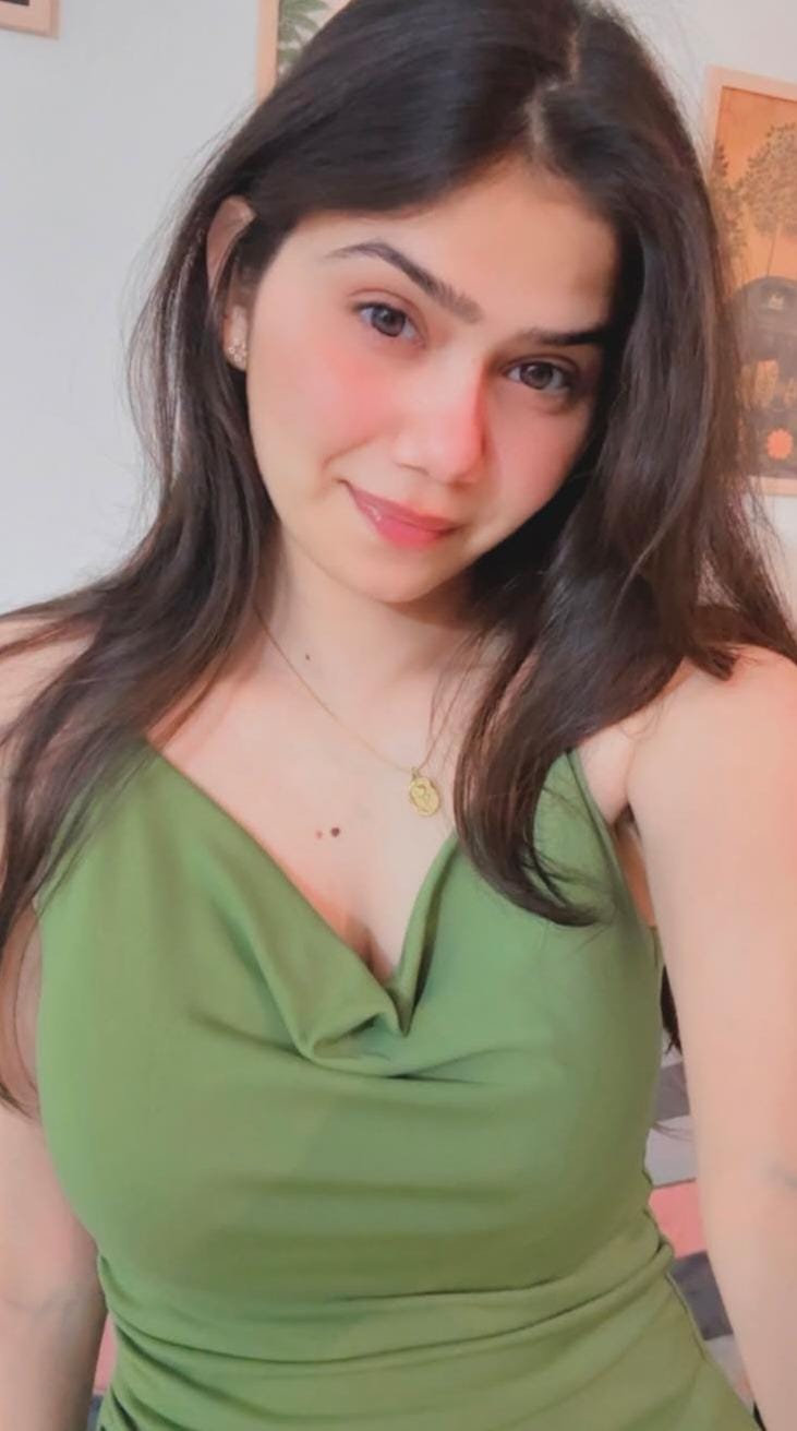 Mansi Sharma - Photo 1
