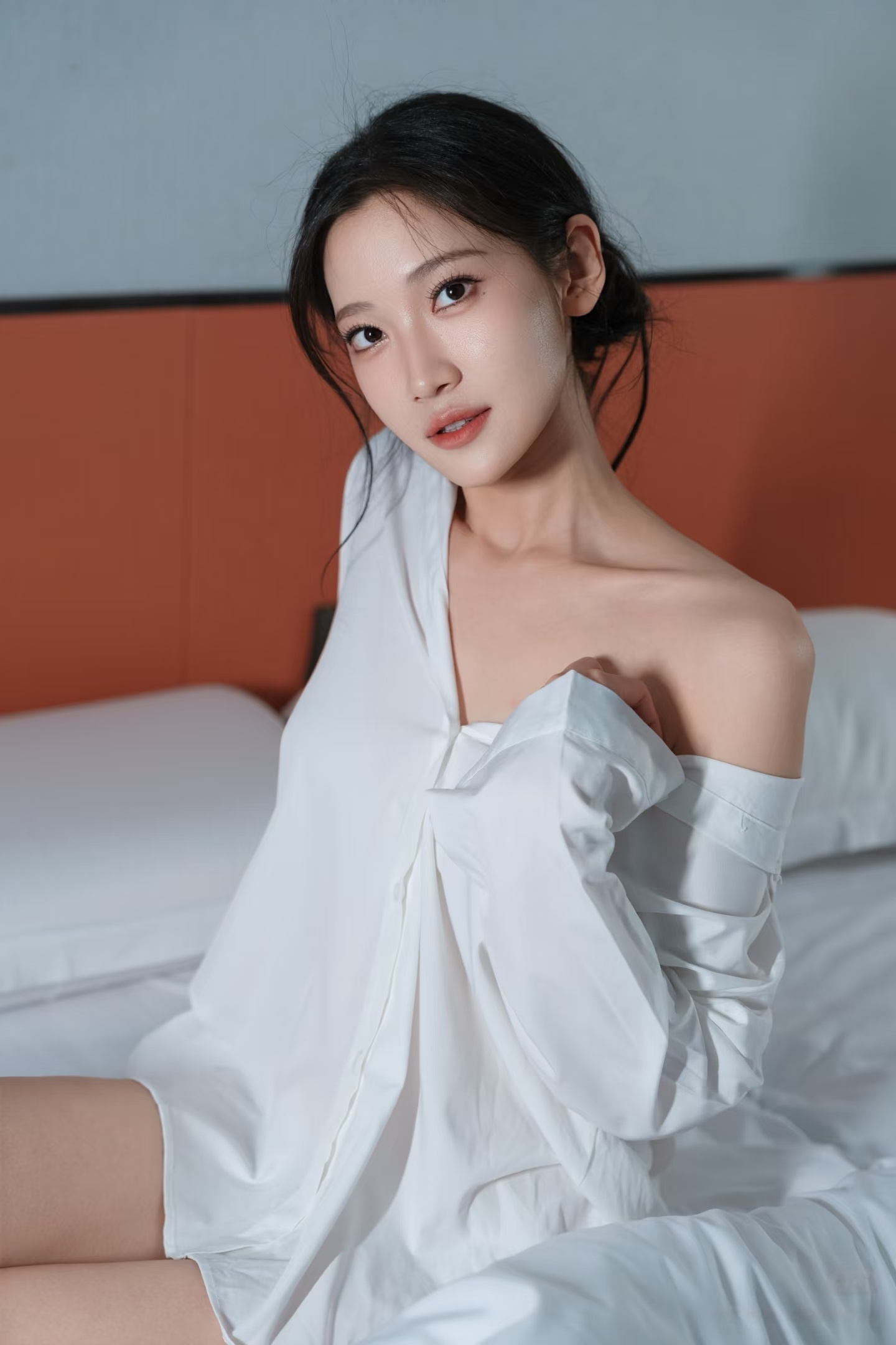 Sienna, 25-year-old Asian escort in Brisbane offering private full service incalls