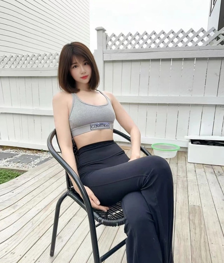 Tina - Photo 2