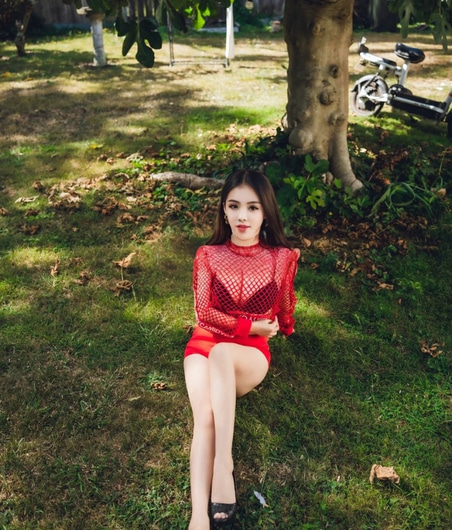 Alice - Photo 3