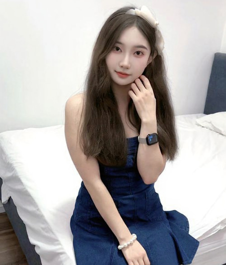 Selene, 18yo Chinese escort in Auckland offering private services