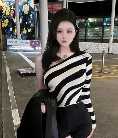 Shiyi - Photo 1