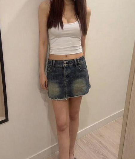 Rara, 21yo Taiwanese escort offering full service in Auckland CBD