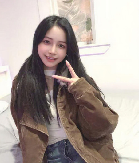 Nancy, 26-year-old Asian escort in Auckland offering full service