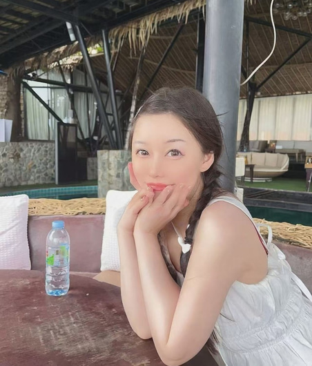 21-year-old Kaya, Chinese escort with C cup offering full service in Auckland CBD