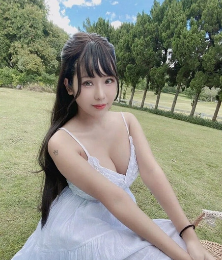 Jessica 25yo Asian escort with D cup in Rotorua NZ