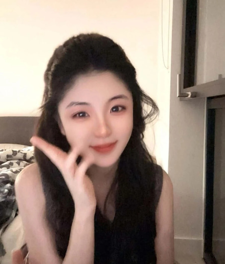 Luna, 24, Chinese escort with C cup curves in Invercargill