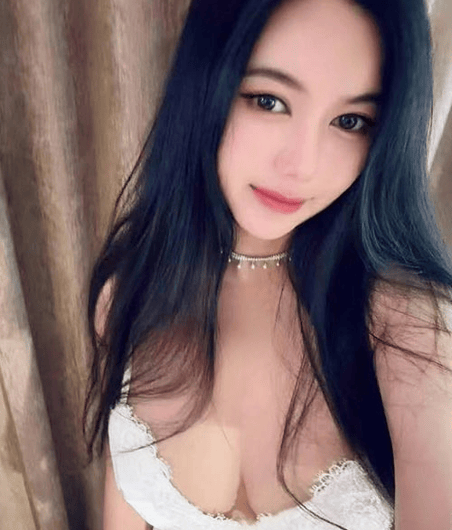 Aileen, 23-year-old Chinese escort in Auckland CBD offering private full service