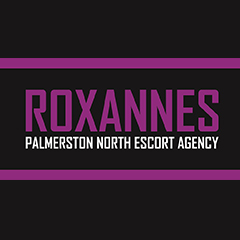 Roxannes Logo